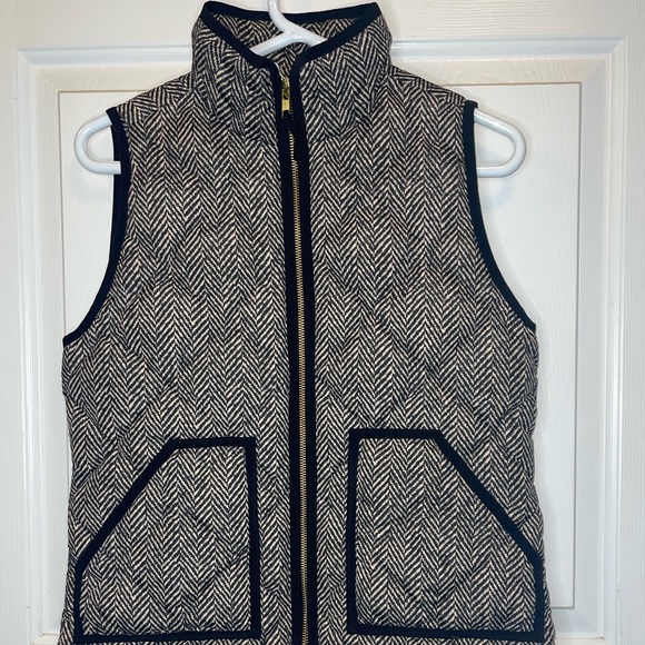 J. Crew Black and White Herringbone Vest - Picture 9 of 9